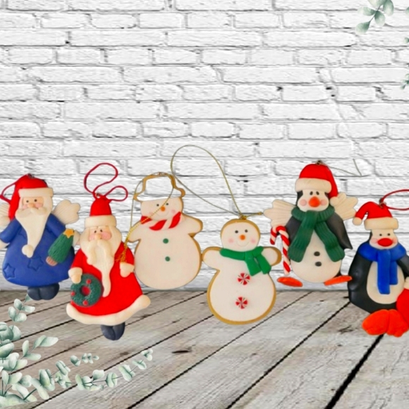 Set of 6 ornaments. Rubber type. - Picture 1 of 2